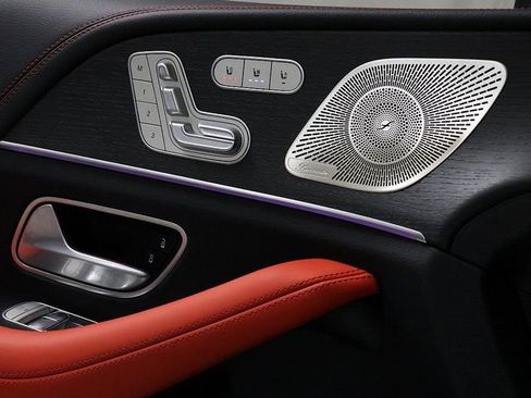 Certified 2025 Mercedes-Benz GLE 53 AMG 4MATIC image 28