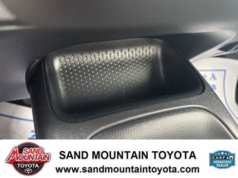 Used 2024 Toyota Corolla LE image 21