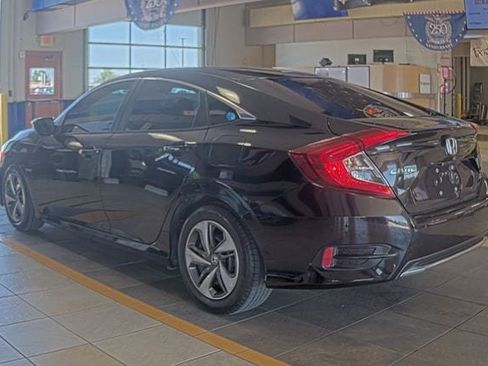 Used 2019 Honda Civic LX image 2
