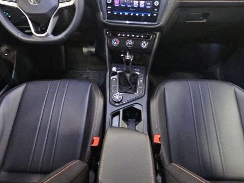Used 2024 Volkswagen Tiguan Wolfsburg Edition image 27