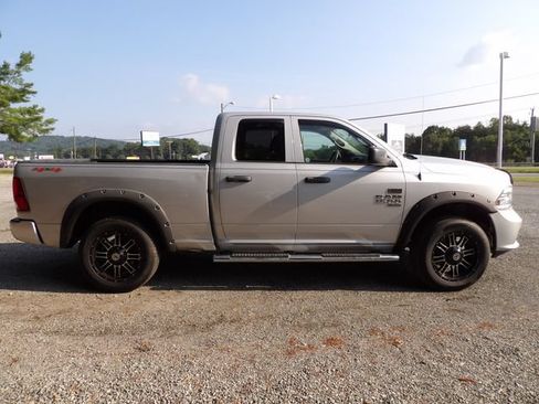 Used 2019 RAM 1500 Express w/ Express Value Package AWD/4WD image 6