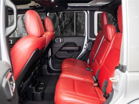 Used 2024 Jeep Wrangler Rubicon 392 image 12