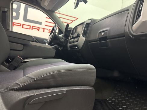 Used 2017 GMC Sierra 1500 SLE w/ SLE Value Package image 59