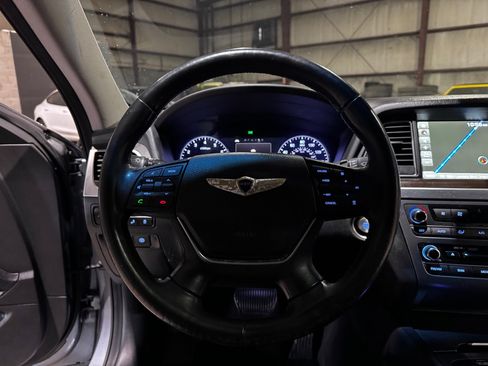 Used 2015 Hyundai Genesis 3.8 w/ Option Group 04 image 30