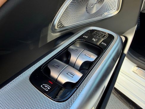 New 2026 Mercedes-Benz E 53 AMG e 4MATIC Sedan image 16