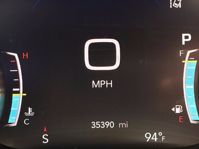 Certified 2025 Chrysler Pacifica Select FWD image 15