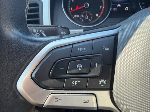 Used 2021 Volkswagen Atlas SE FWD image 33
