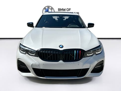Used 2022 BMW 330i Sedan w/ M Sport Package image 2