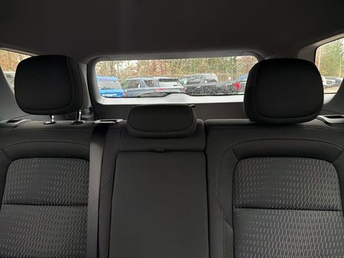 Used 2025 Chevrolet Equinox LT image 12