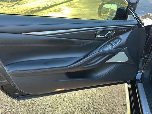 Used 2022 INFINITI Q60 Red Sport 400 w/ Carbon Fiber Package image 11