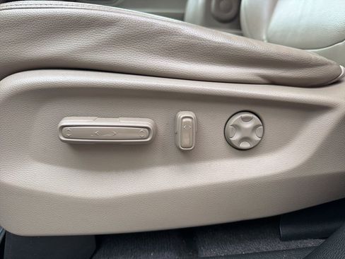 Used 2020 Honda Odyssey Touring image 13