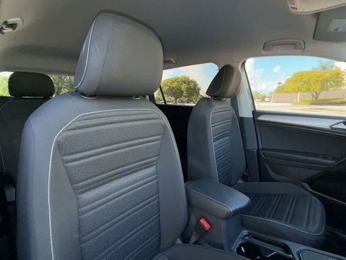 Certified 2023 Volkswagen Tiguan S FWD image 27