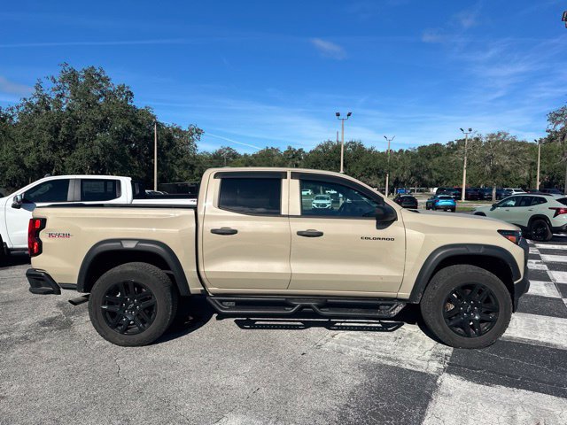 Used 2024 Chevrolet Colorado Trail Boss w/ Advanced Trailering Package AWD/4WD image 6