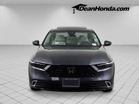 New 2025 Honda Accord Touring image 8