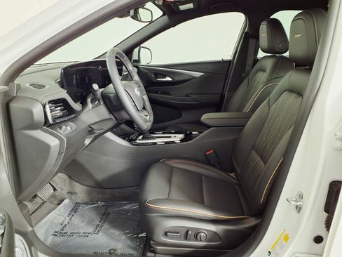 Used 2026 Buick Envista Avenir FWD image 17