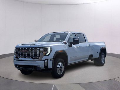 New 2026 GMC Sierra 3500 Denali w/ Denali Reserve Package