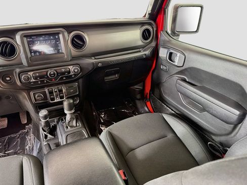 Used 2022 Jeep Wrangler Unlimited Sport w/ Technology Group AWD/4WD image 26