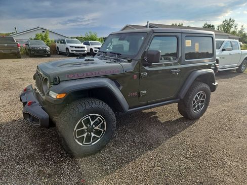 Used 2024 Jeep Wrangler Rubicon w/ Technology Group AWD/4WD image 1