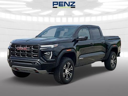 Used 2024 GMC Canyon AT4 w/ Technology Package AWD/4WD image 1