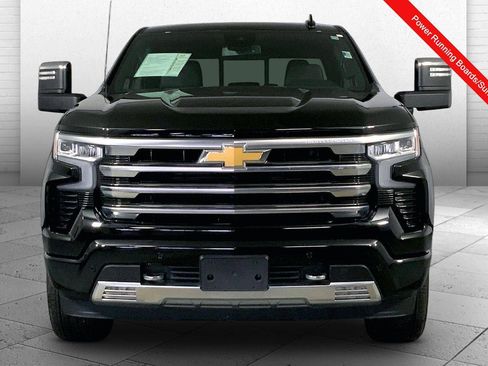 Used 2025 Chevrolet Silverado 1500 High Country w/ High Country Premium Package image 2