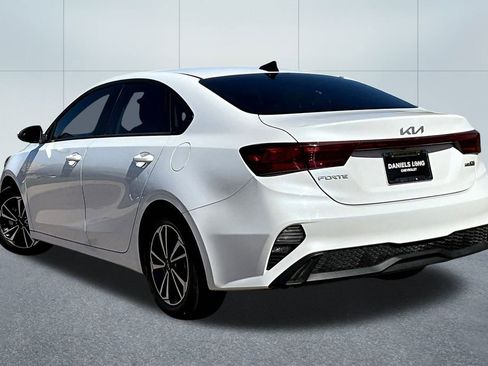 Used 2024 Kia Forte LXS w/ LXS Technology Package image 12