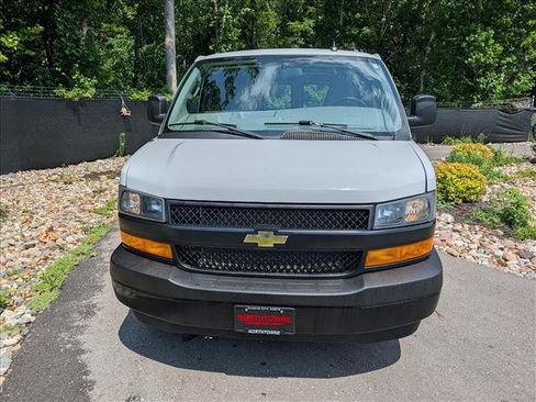 Used 2021 Chevrolet Express 2500 Extended w/ Driver Convenience Package RWD image 7