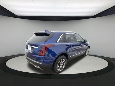 Used 2023 Cadillac XT5 Premium Luxury w/ LPO, Floor Liner Package image 7