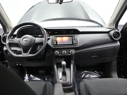 Used 2023 Nissan Kicks S FWD image 31