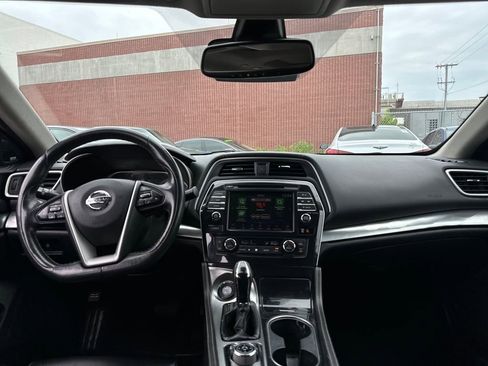 Used 2020 Nissan Maxima 3.5 SL w/ Floor Mat Group image 14