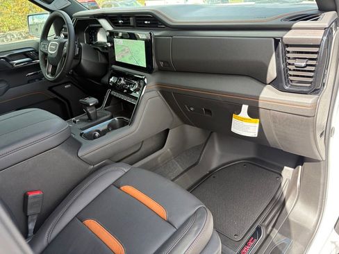 New 2025 GMC Sierra 1500 AT4 w/ AT4 Premium Package image 26