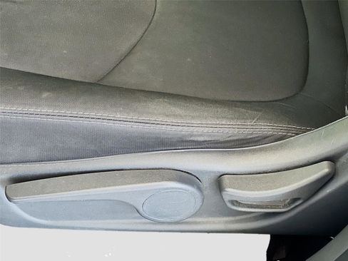 Used 2012 Kia Soul + FWD image 20
