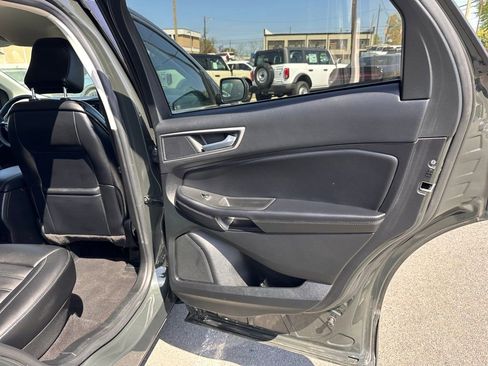 Used 2022 Ford Edge SEL AWD/4WD image 19