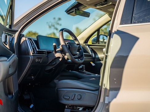 New 2026 Kia Sorento EX w/ EX Premium Package image 13
