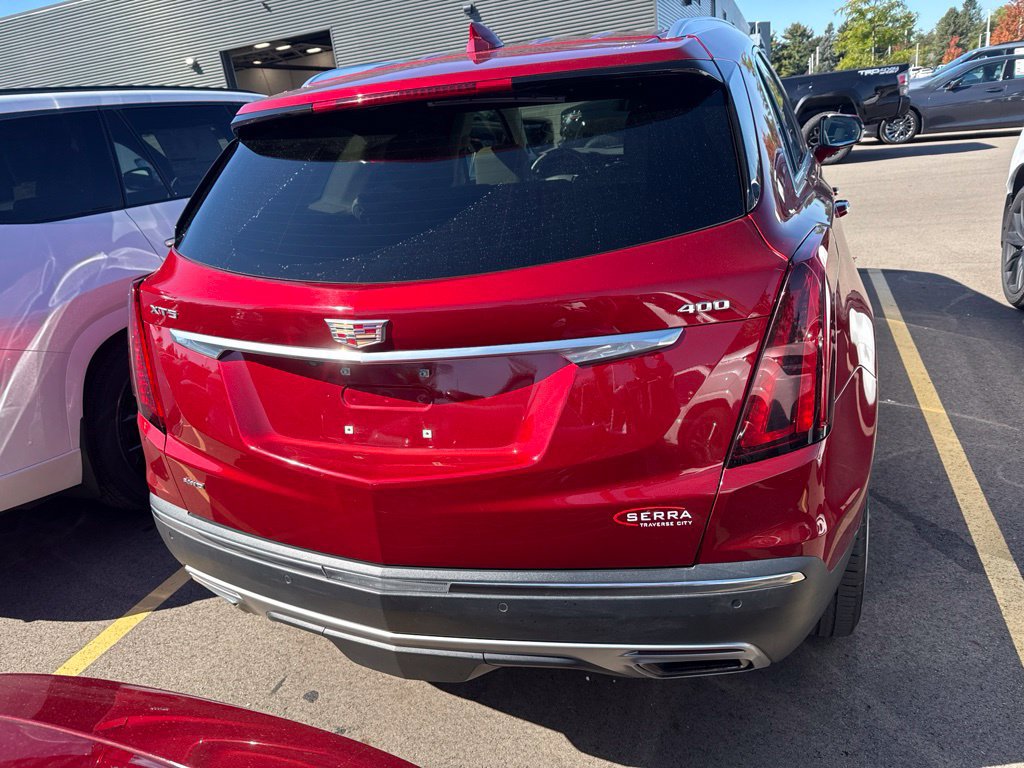 Used 2024 Cadillac XT5 Premium Luxury AWD/4WD image 8