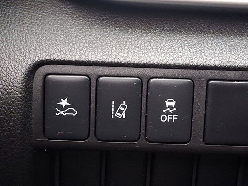 Used 2024 Mitsubishi Eclipse Cross ES AWD/4WD image 24