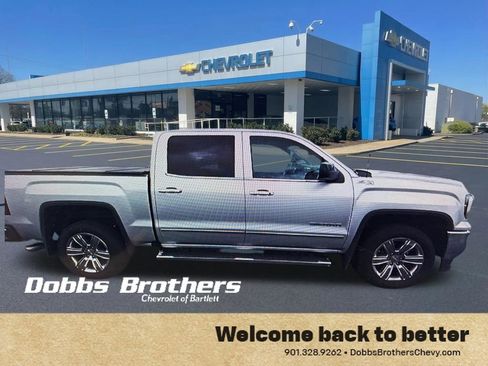 Used 2018 GMC Sierra 1500 SLT image 1