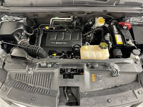 Used 2020 Chevrolet Trax LS image 19