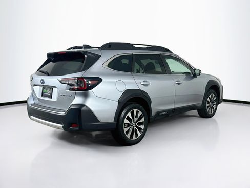 Used 2024 Subaru Outback Limited AWD/4WD image 9