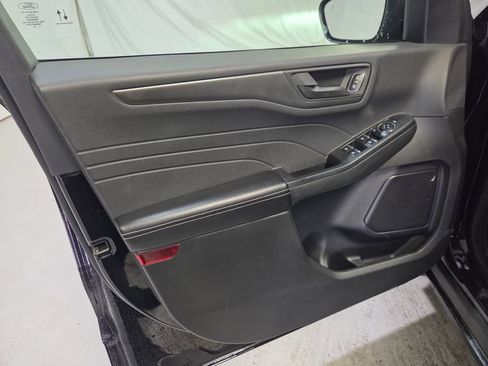 Used 2024 Ford Escape Active AWD/4WD image 16