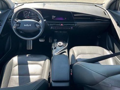 Certified 2023 Kia Niro Wave w/ Wave Preserve Package FWD image 14
