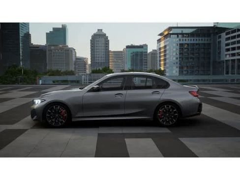 New 2026 BMW 330i Sedan w/ M Sport Package RWD image 4