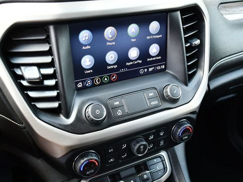 Used 2021 GMC Acadia Denali w/ Denali Technology Package FWD image 13