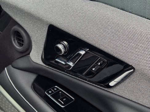 Used 2025 Cadillac Optiq Luxury 1 w/ LPO, Floor Liner Package image 6