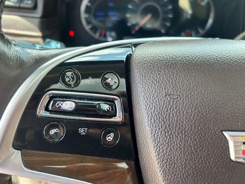 Used 2017 Cadillac Escalade ESV Premium Luxury image 17