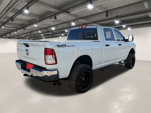 Used 2024 RAM 2500 Tradesman w/ Chrome Appearance Group image 16