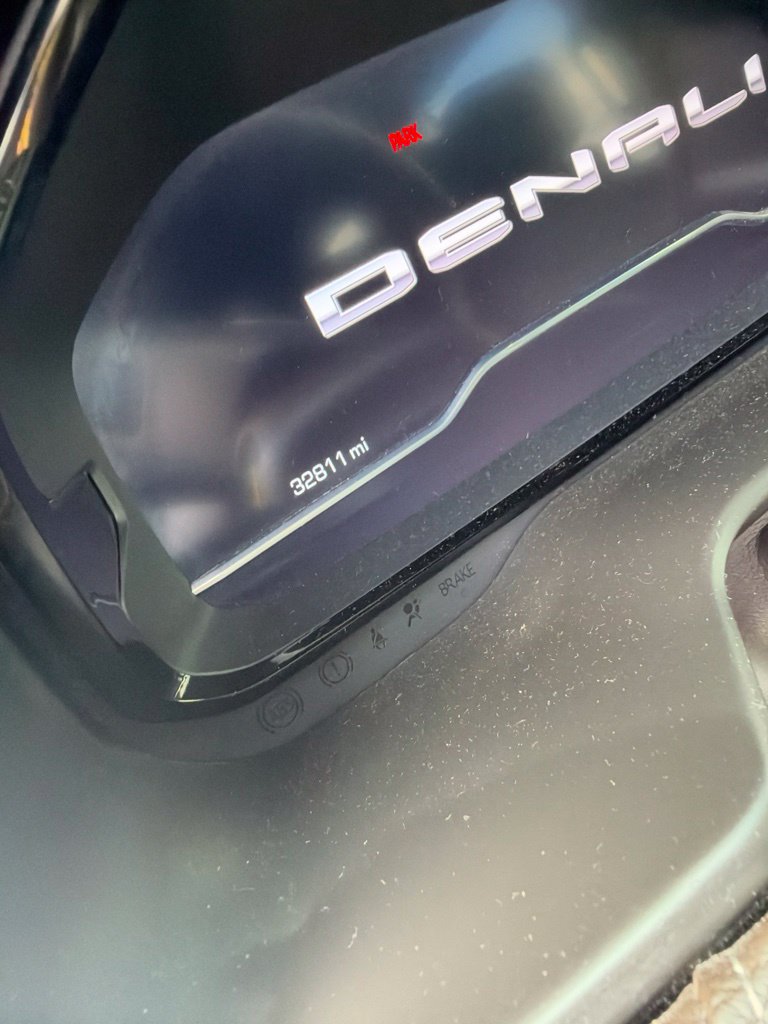 Used 2023 GMC Yukon Denali AWD/4WD image 2