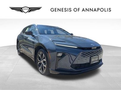 Used 2025 Toyota Crown Signia XLE