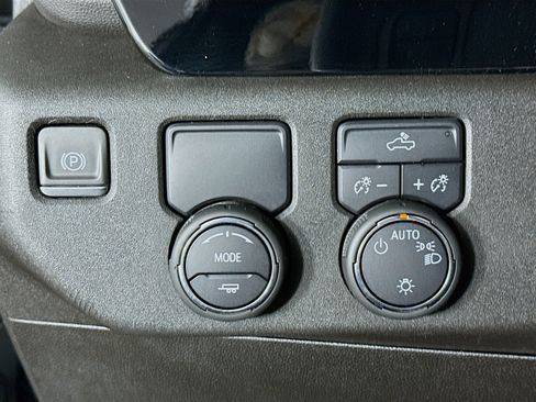 Used 2024 Chevrolet Silverado 1500 LT w/ Protection Package image 9