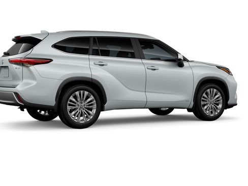 New 2026 Toyota Highlander Platinum AWD/4WD image 11