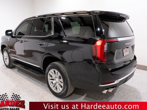 Used 2025 GMC Yukon Denali image 3